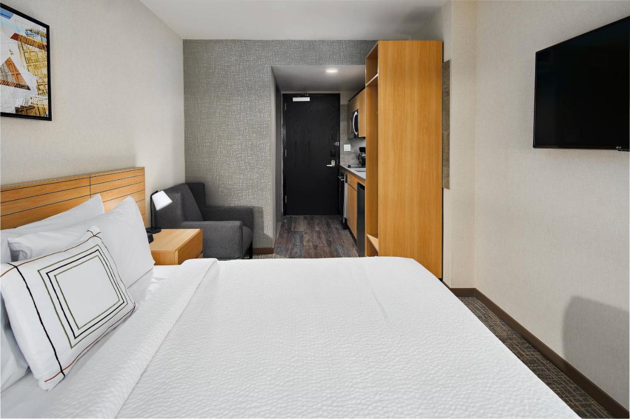 Towneplace Suites By Marriott New York Manhattan/Times Square Eksteriør billede